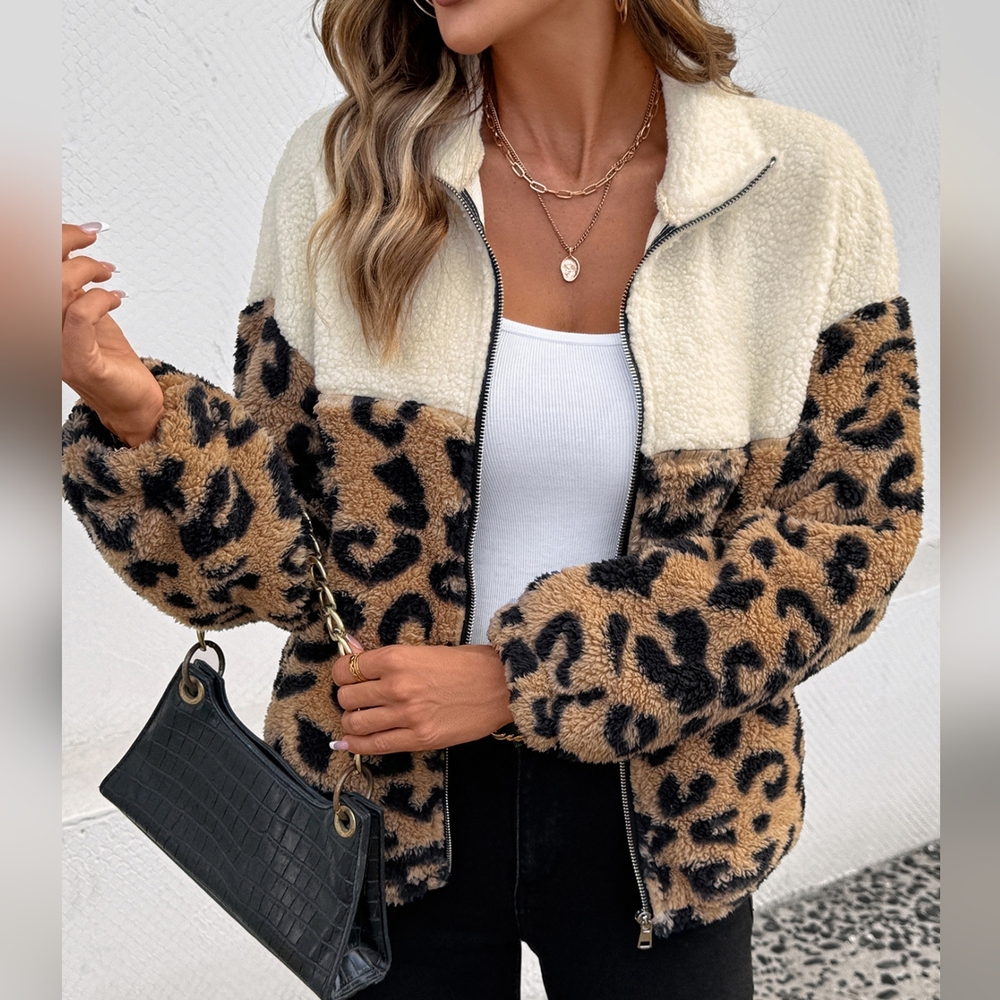 Wild Blocks Zip Jacket - Picture 2 of 13